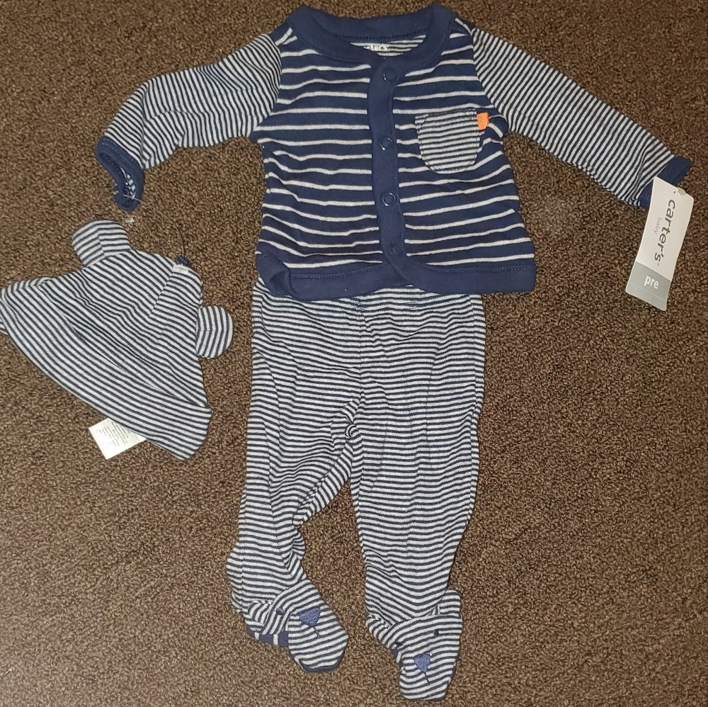 Striped Baby outfit with hat